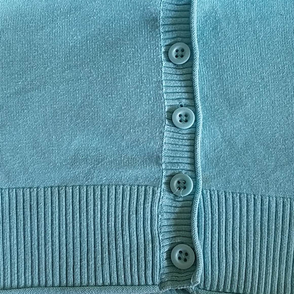 GapKids XL(12) long sleeve, Teal 1/2 bodice - Picture 14 of 16